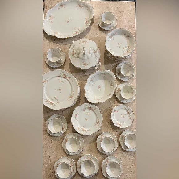 Old Abbey by Warwick 8” Salad Plate USA 1949 Individually - Picture 5 of 5